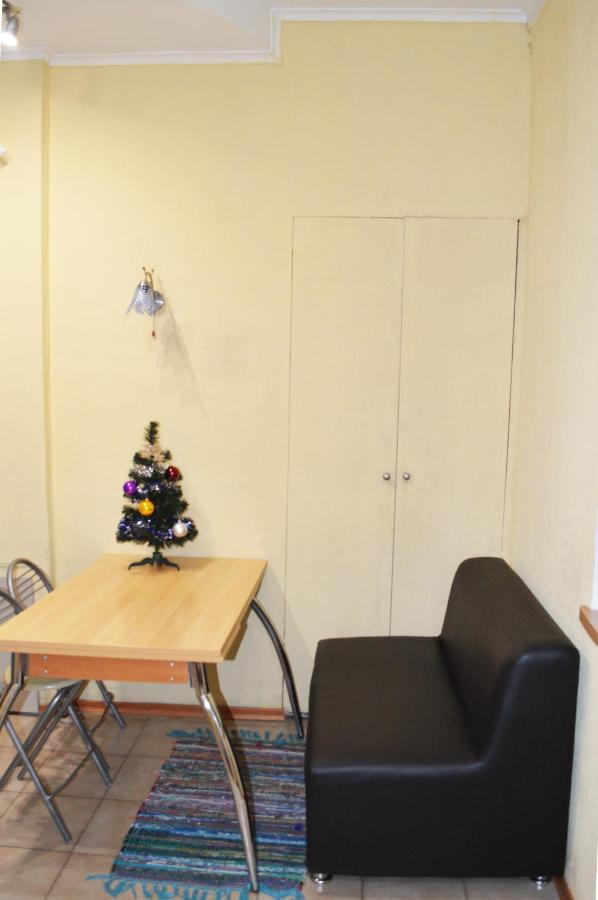 Owl Home Odessa Cozy Spacious Apartment In A Quiet Center Between Deribasovskaya And Privoz Esterno foto