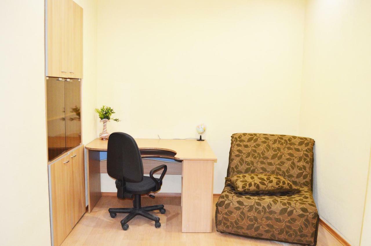 Owl Home Odessa Cozy Spacious Apartment In A Quiet Center Between Deribasovskaya And Privoz Esterno foto