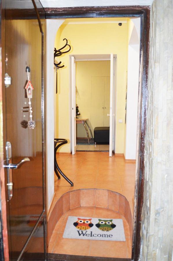 Owl Home Odessa Cozy Spacious Apartment In A Quiet Center Between Deribasovskaya And Privoz Esterno foto